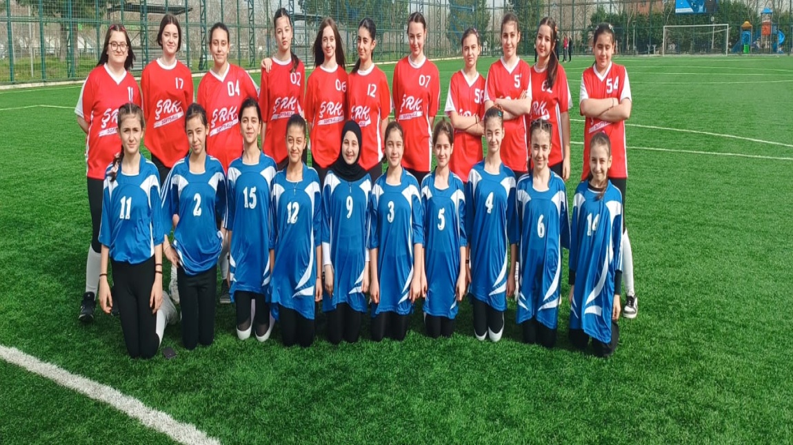 Küçük Kız Softball Takımımız Bursa 1.'si oldu.